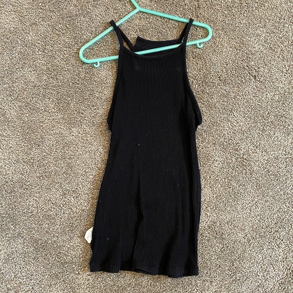 black tank top